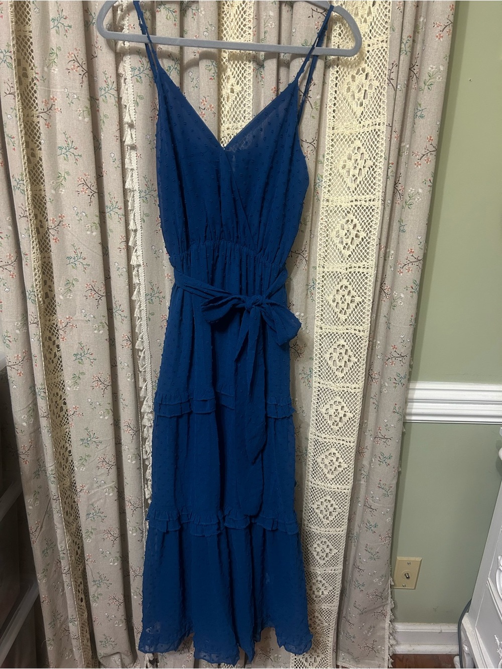 NWT Strut & Bolt Blue Swiss Dot Tiered Midi Dress Tie Waist Size Medium